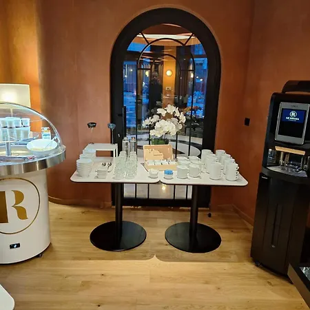 Et Restaurant Le Regina 4*