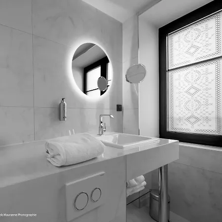 Hotel Restaurant Le Regina 4*